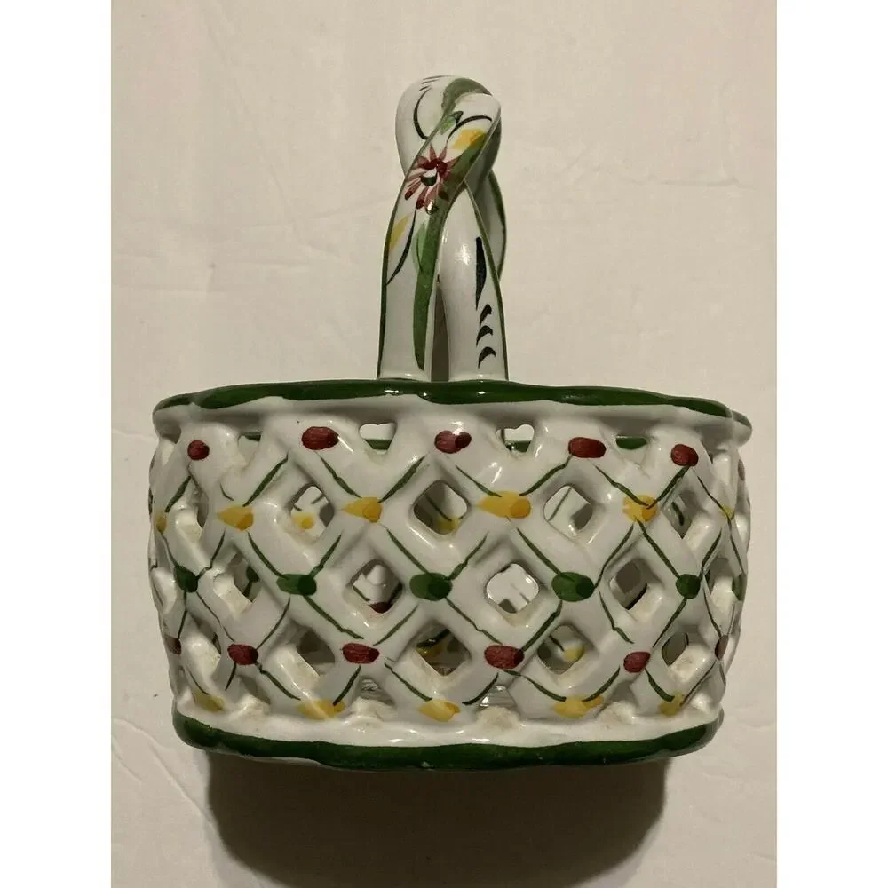 Vintage Hand Painted Ceramic Basket,‎ Portugal